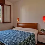 Bright Flat In With Pool - Beahost Apartment Bibione
