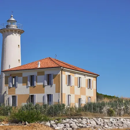 Bright Flat In With Pool - Beahost