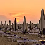 Bright Flat In With Pool - Beahost * Bibione
