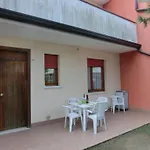 Apartment Bright Flat In With Pool - Beahost