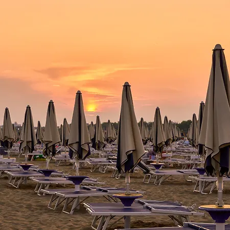 Bright Flat In With Pool - Beahost * Bibione