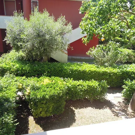 Διαμέρισμα Bright Flat In With Pool - Beahost *