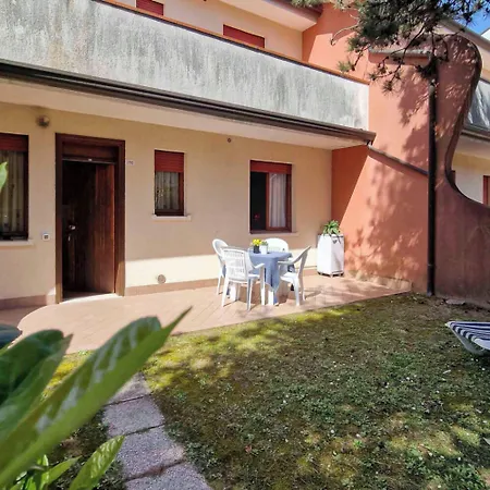 Bright Flat In With Pool - Beahost Διαμέρισμα