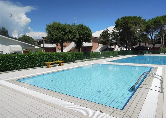 Appartamento Bright Flat In With Pool - Beahost *